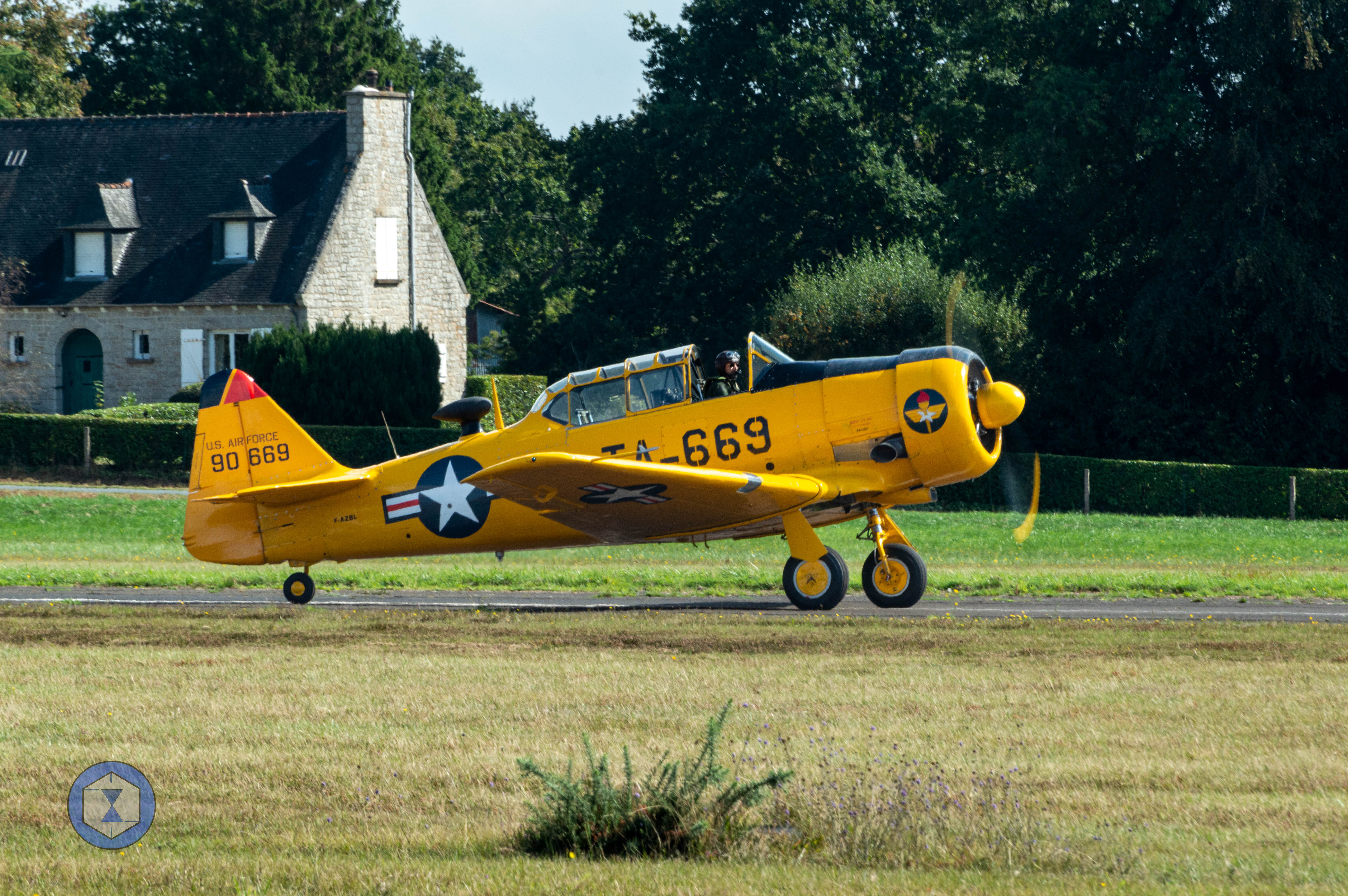 Meeting_aérien_2_68e24a0668fdd